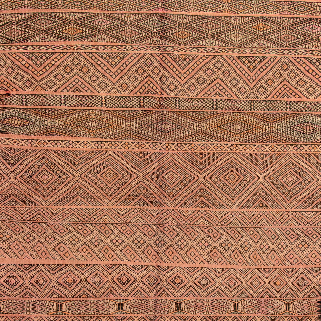 Kilim Me